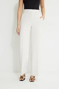 Pantalon fluide à jambe droite Yasmin