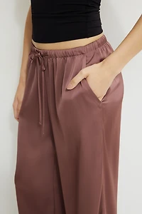 Pantalon Leo en satin à jambe large