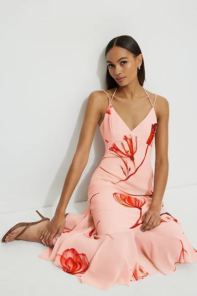 Robe midi asymétrique à volants