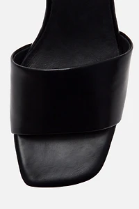 JEFFREY CAMPBELL | Sandales à talon compensé