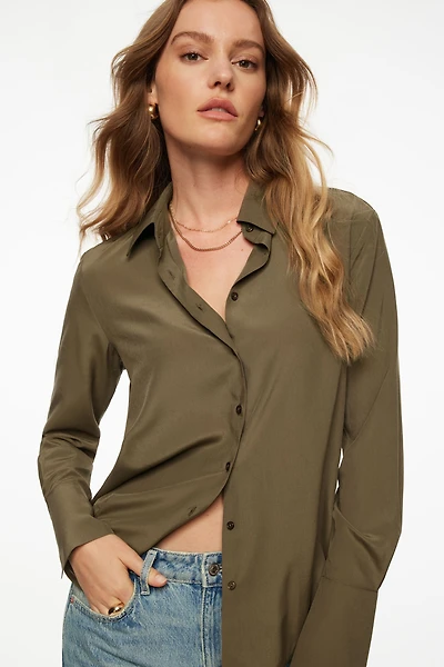Chemise légère décontractée