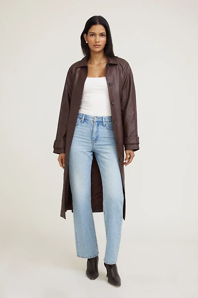 Jean à taille haute et jambe droite Cara