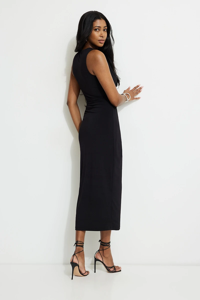 Robe maxi drapée sculptée