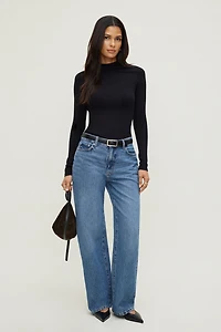 Haut à col montant et à manches longues