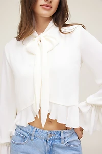 Blouse en crêpe à col noué