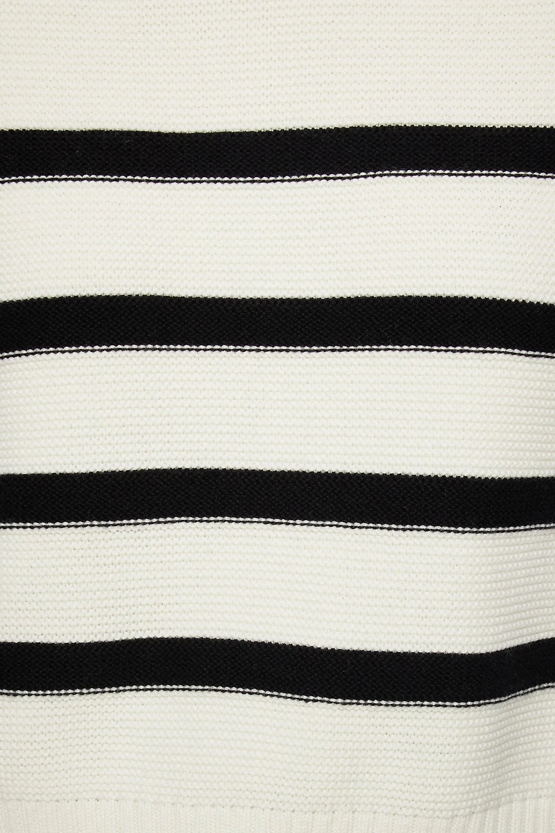 Crop Turtleneck Sweater