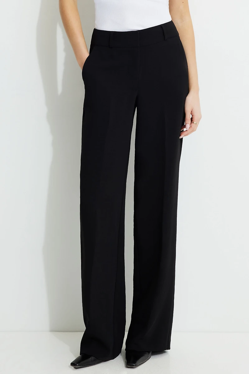 Pantalon fluide à jambe droite