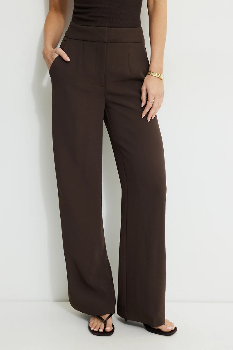Yasmin Airflow Straight Leg Pants