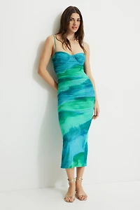 Robe maxi froncée en maille à col cœur