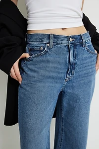 Sydney Mid Rise Baggy Fit Jeans