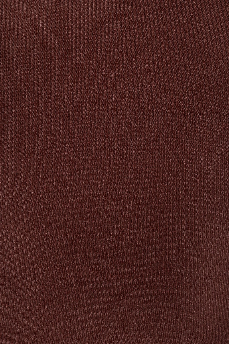 Chandail torsadé avec entaille