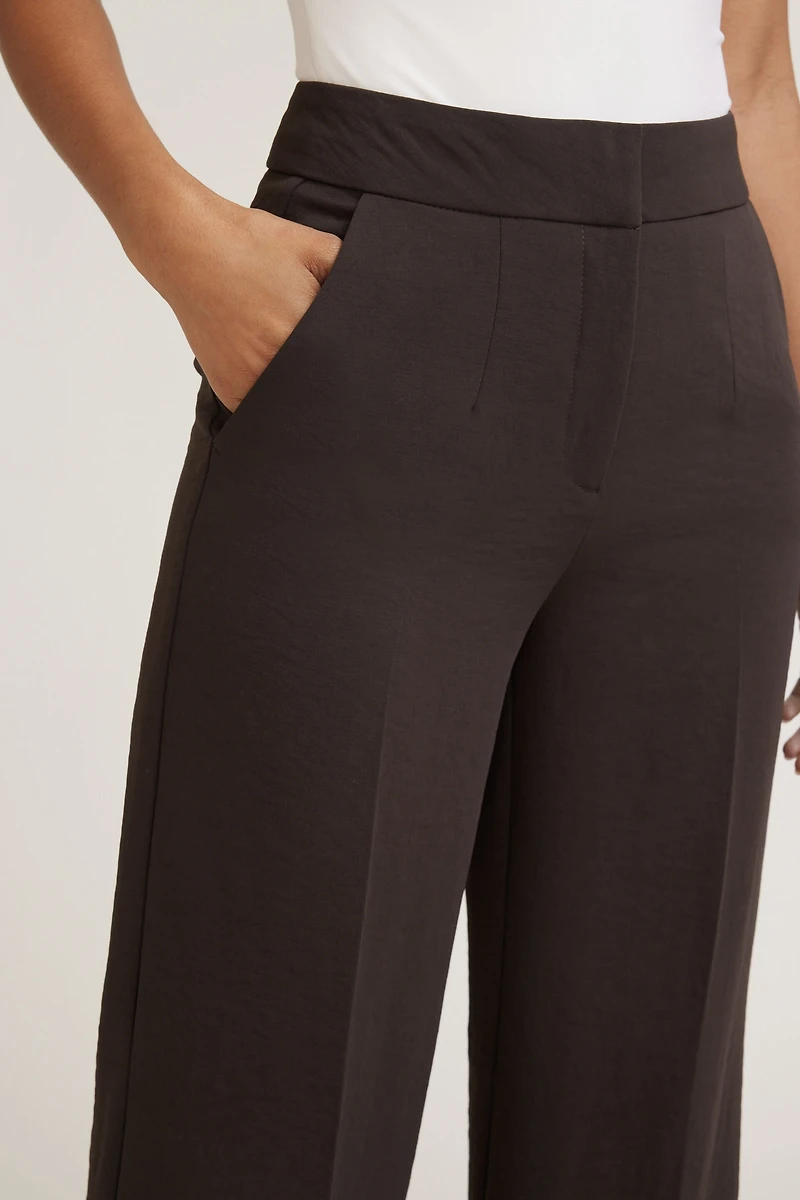 Yasmin Airflow Straight Leg Pants