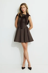 Minirobe évasée en tricot point de Rome Kerina