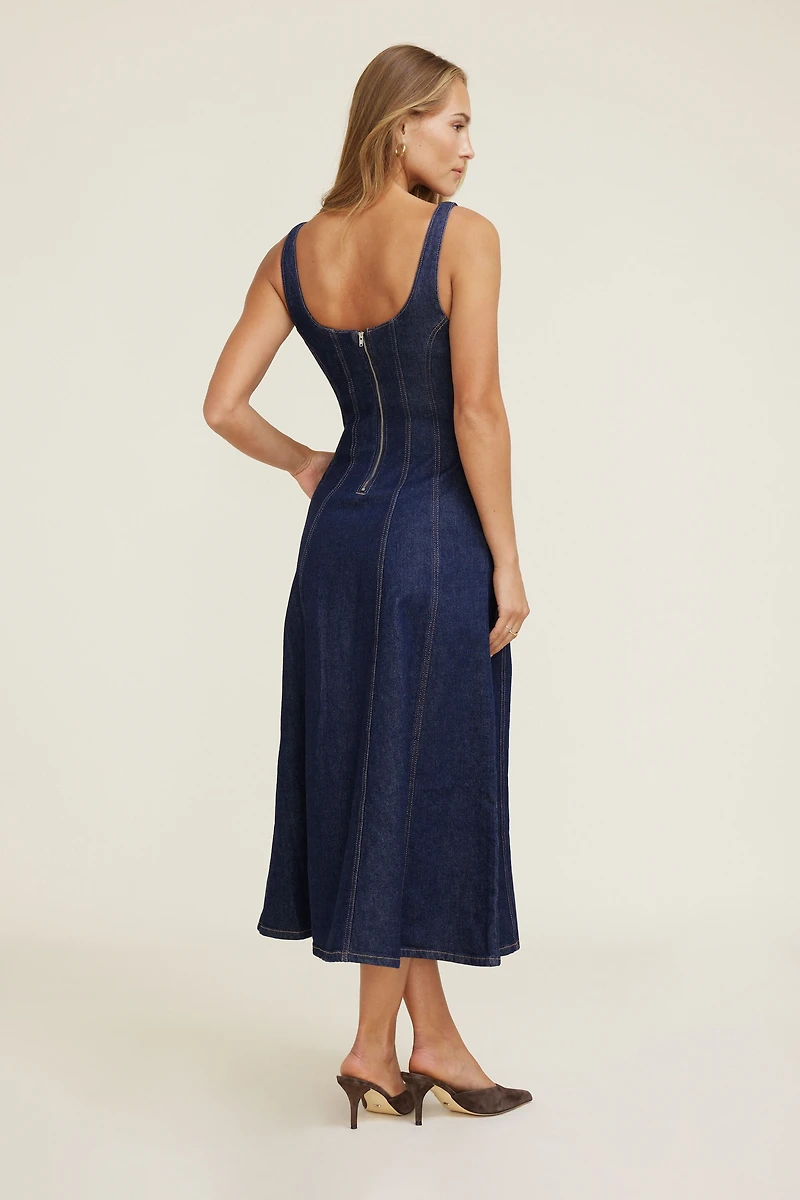 Robe maxi évasée en denim