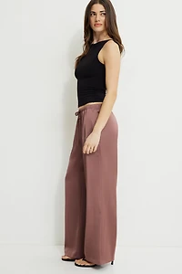 Pantalon Leo en satin à jambe large