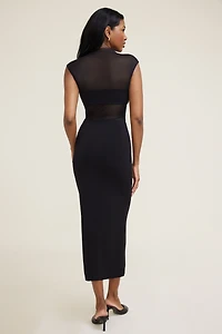 Robe maxi sculptante et diaphane à col châle