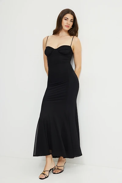 Robe maxi en maille à col cœur