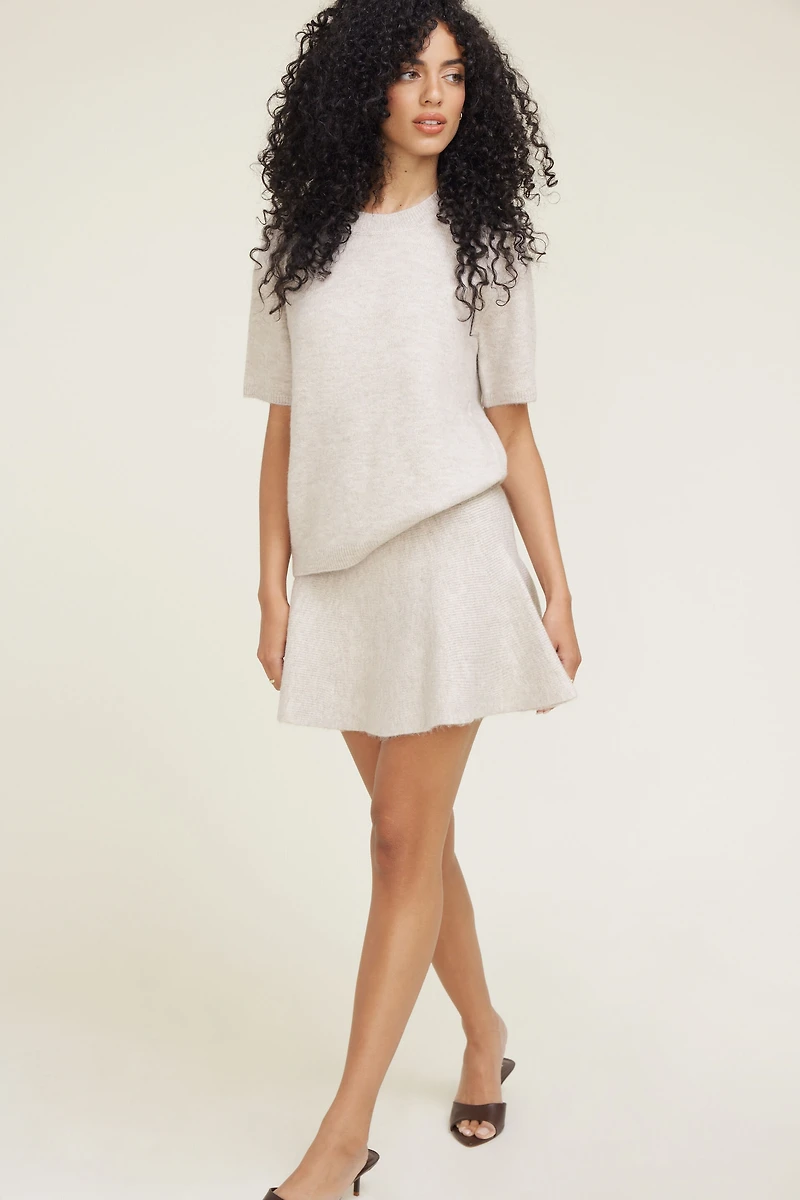 Chandail à coupe carrée et manches courtes Aura