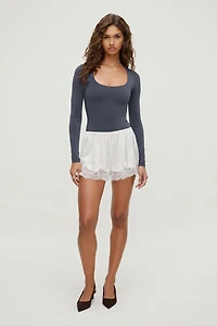 Justaucorps sculptant à col carré