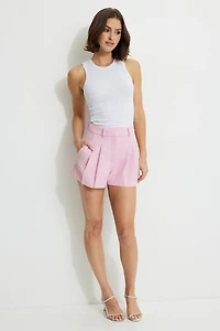 Short volumineux et fluide