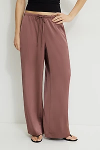 Pantalon Leo en satin à jambe large