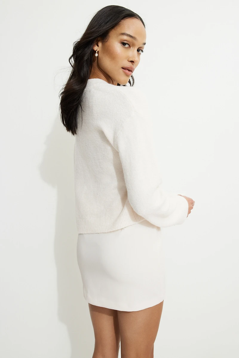 Heavenlyarn™ Abbey Jewel Button Cropped Cardigan