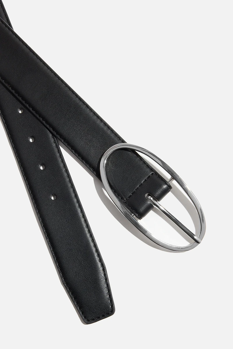 Oval Slim Faux Leather Belt