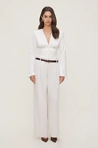 Blouse drapée en satin à col V