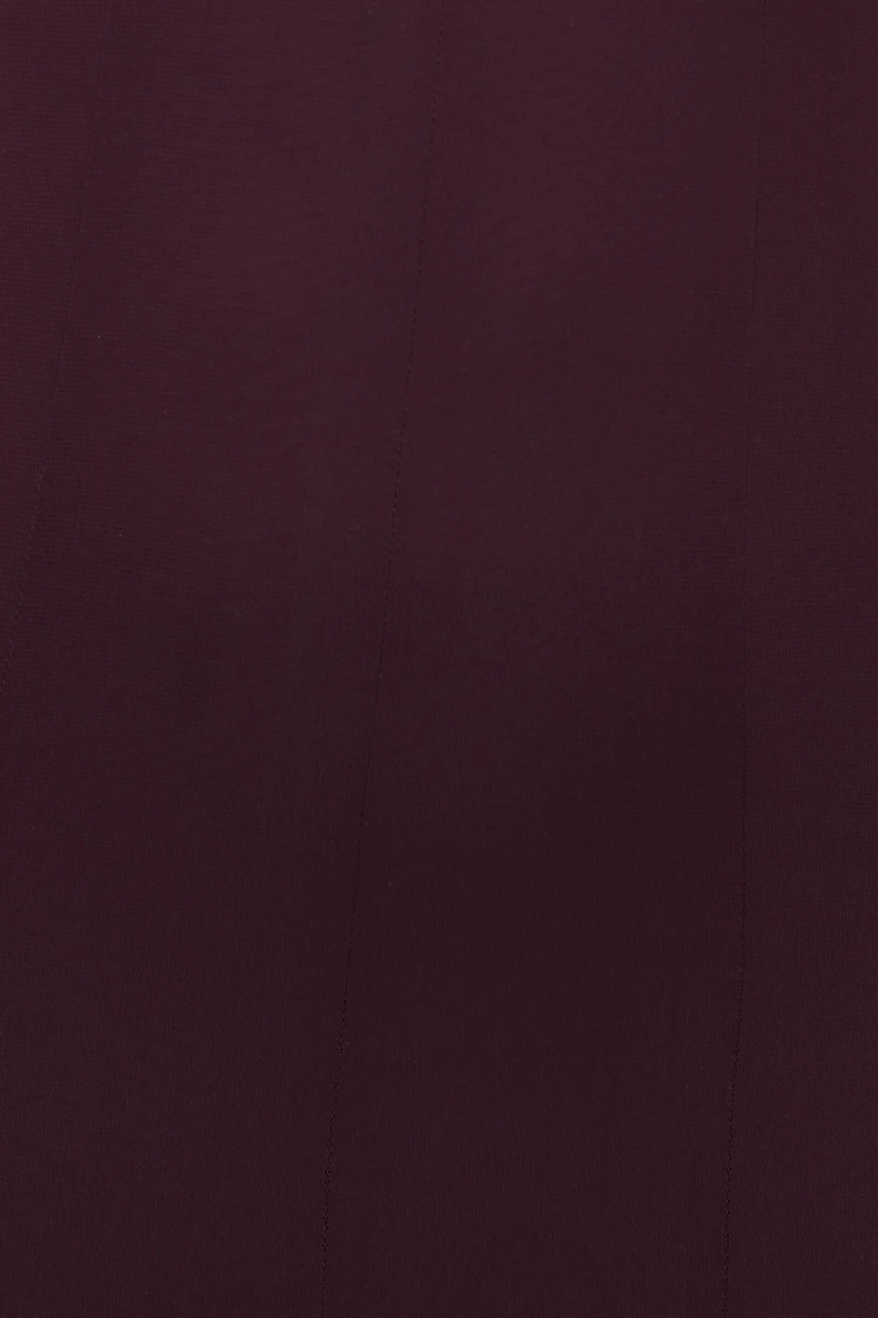 Robe maxi évasée à col plongeant