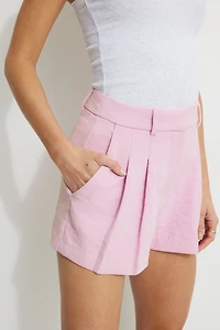 Short volumineux et fluide