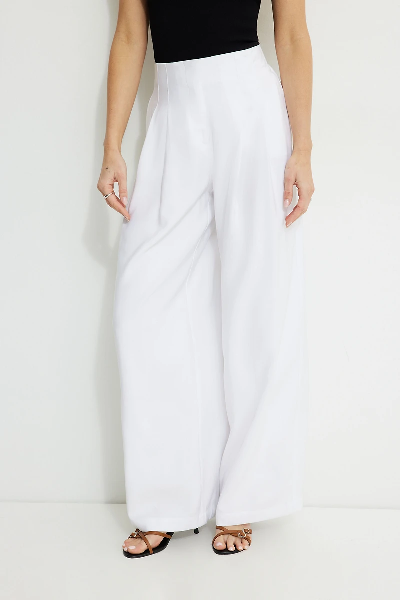 Pantalon plissé à jambe large