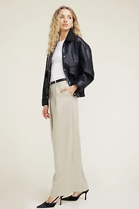 Pantalon plissé à jambe large