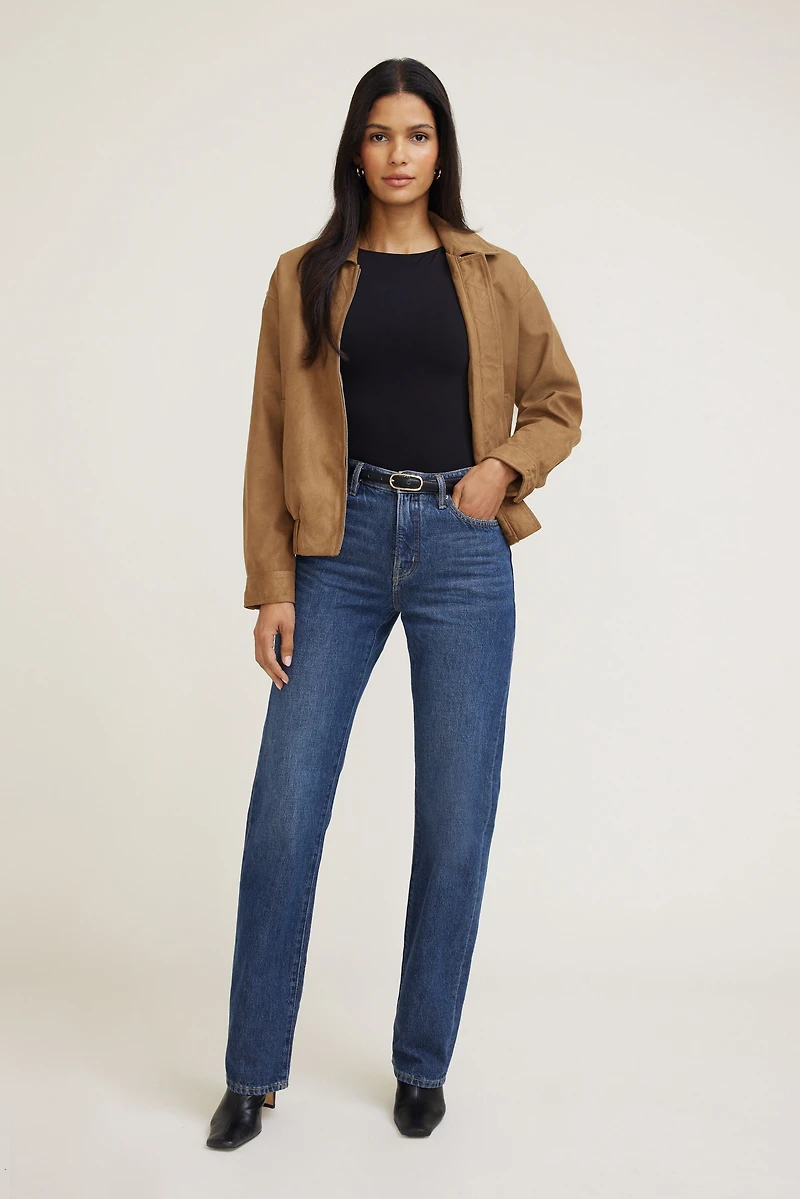 Jean à taille haute et jambe droite Cara