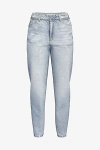 Jean « mom » Claudia à taille ultra-haute