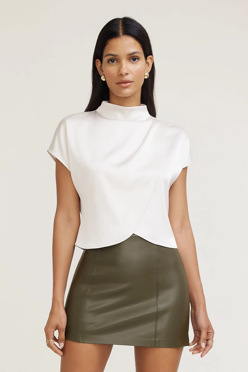 Blouse superposée en satin