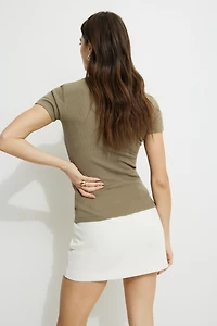 Ribbed V Neck T Shirt