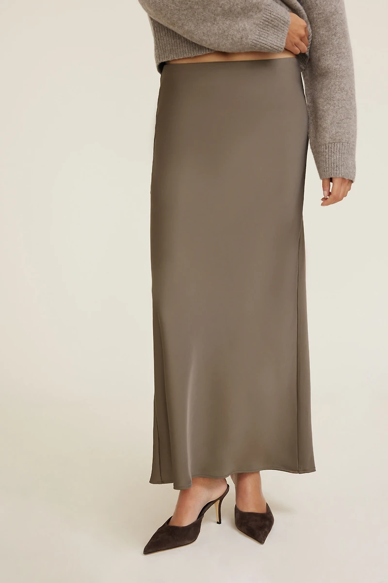 Jupe maxi en satin
