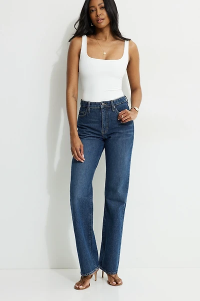 Jean à taille haute et jambe droite Cara
