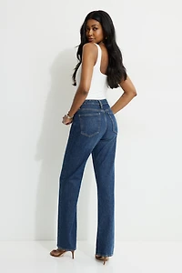 Jean à taille haute et jambe droite Cara