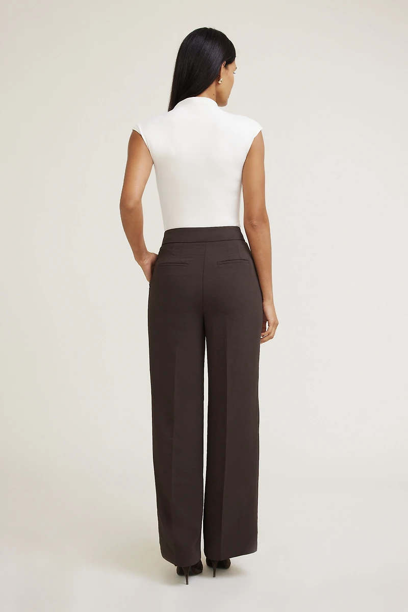 Pantalon fluide à jambe droite Yasmin