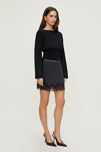 Chandail cintré à col bateau