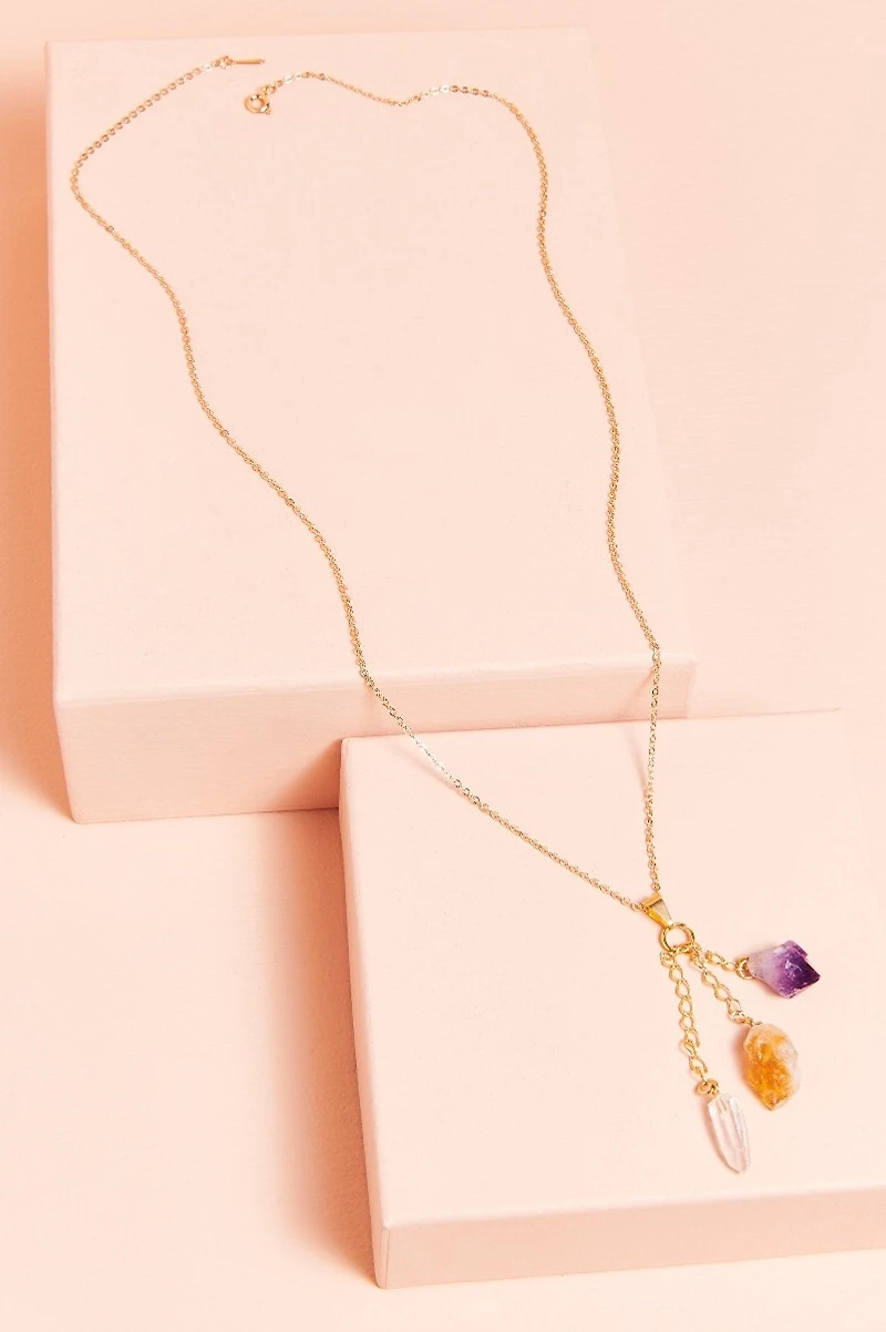 Three Mixed Points Necklace on Gold Chain