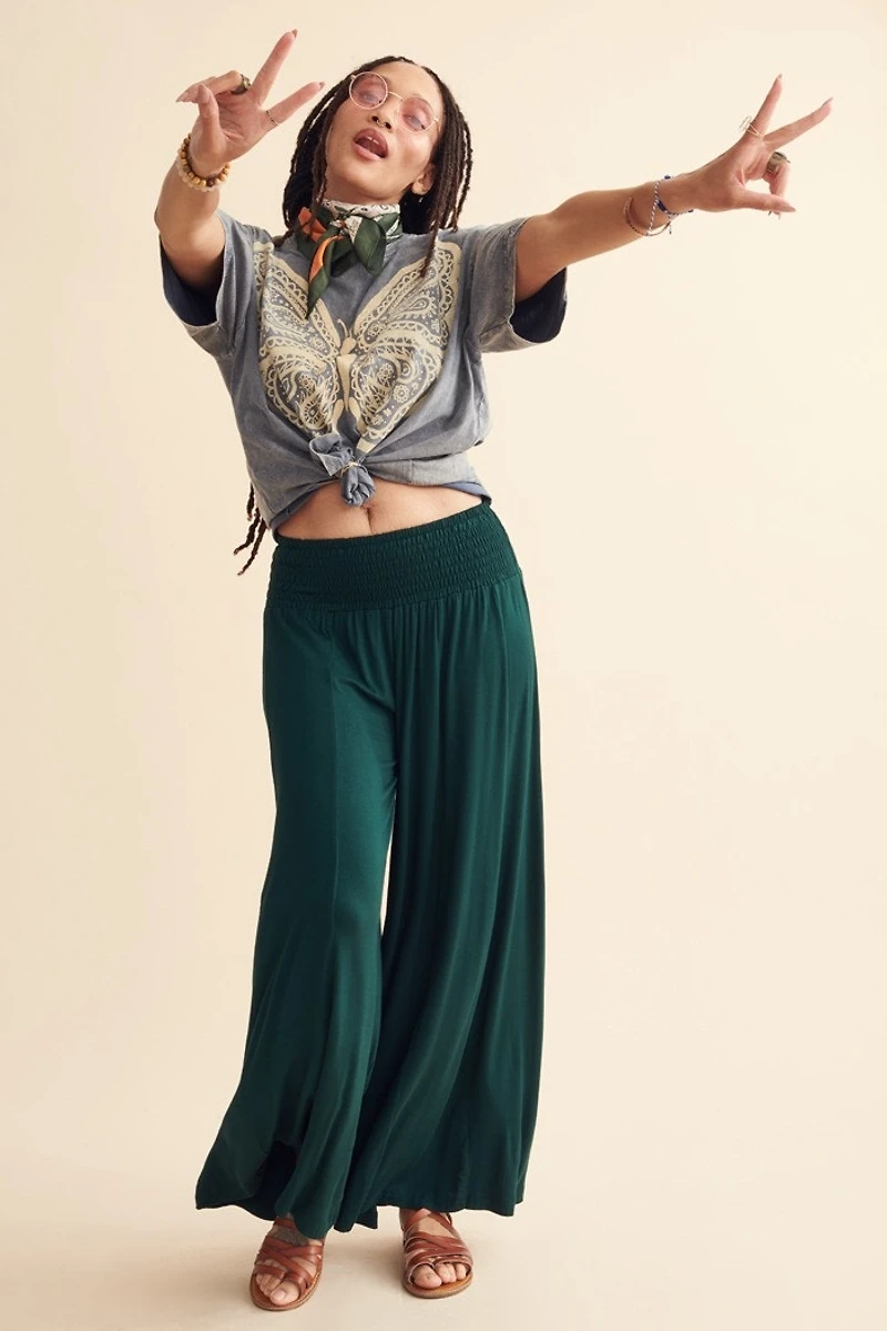 Unique June Bug Barcelona Pants - boho Chic & Effortless!