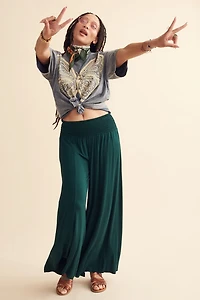 Unique June Bug Barcelona Pants - boho Chic & Effortless!