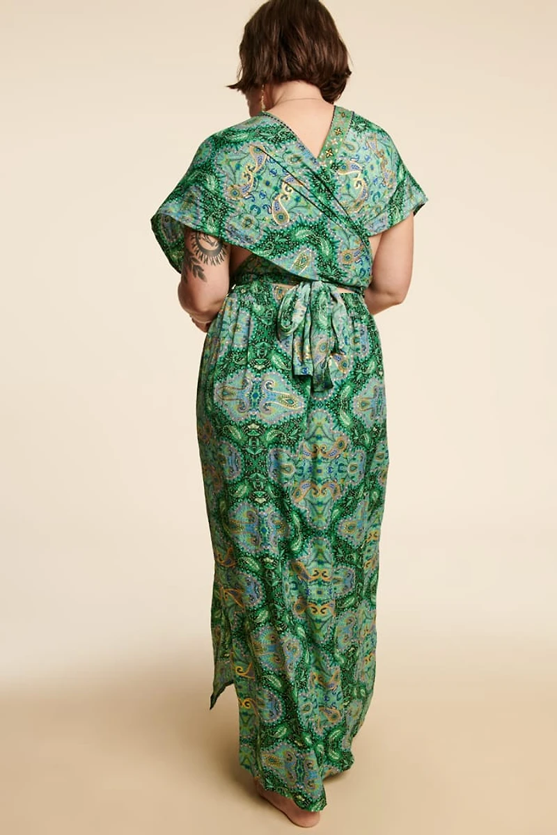 Jade Sari Wrap Maxi Dress - boho Elegance Redefined!