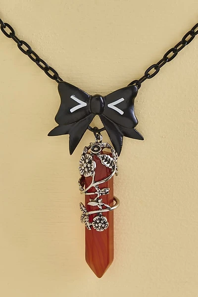 Stone and Bow Pendant Necklace