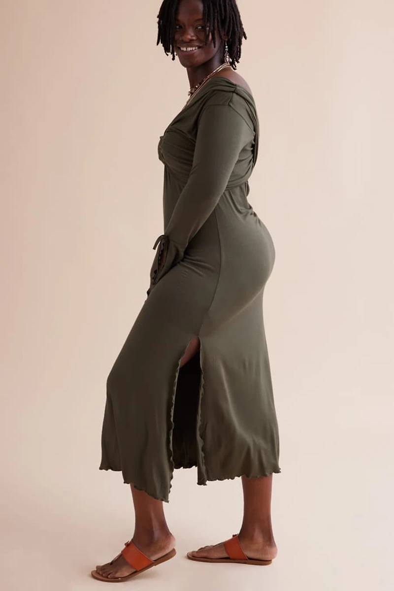 Bohemian Beauty - Willow Twist Front Maxi Dress Shop Now!