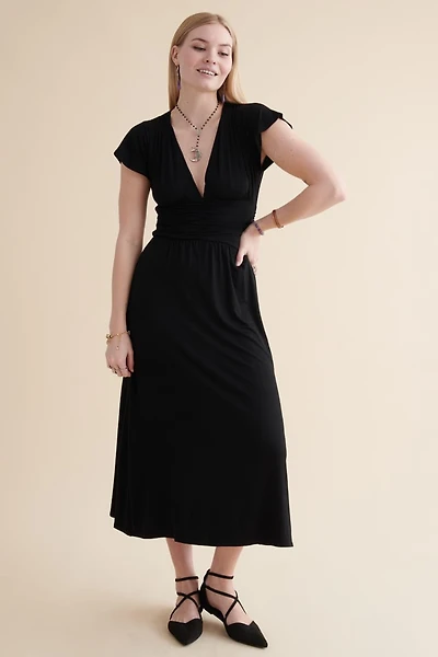 Black Cap Sleeve Maxi Dress