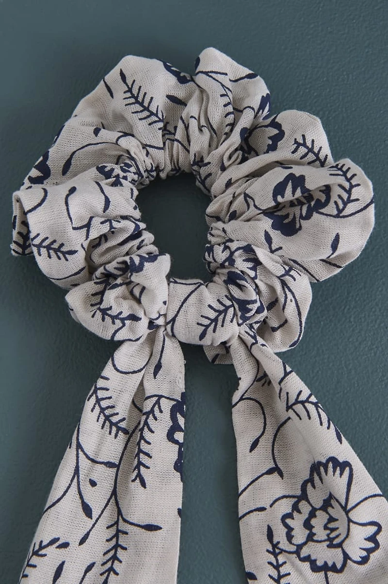 Cream Ditsy Vine Scrunchie Scarf
