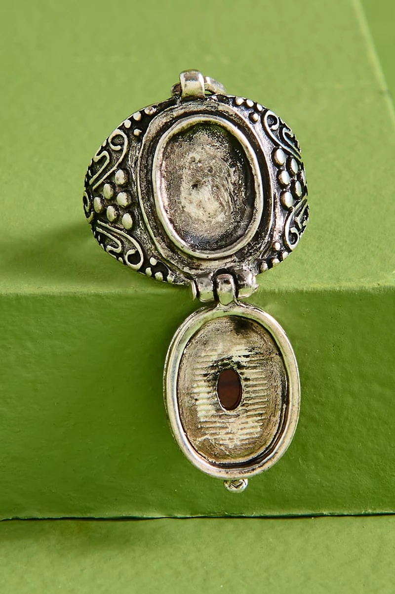 Silver Antique Oval Locket Ring